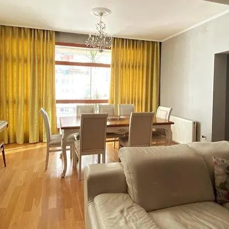 Bright & Spacious Blloku Flat Διαμέρισμα
